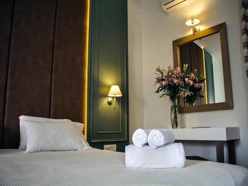 Elia Stalos Apartments Agia Marina  ภายนอก รูปภาพ